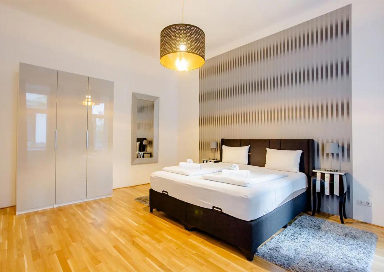 Exclusive Apartment City Center Bécs Kültér fotó